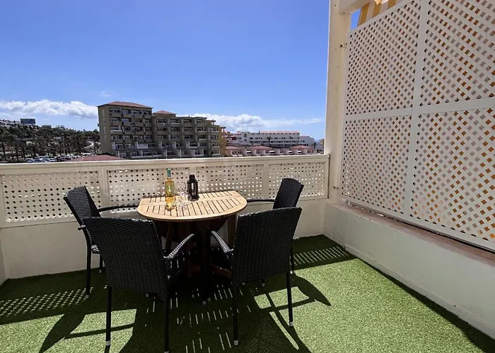 Sea & Pool Hideaway Appartamento