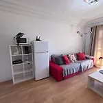 Apartman Sea & Pool Hideaway *
