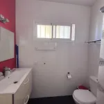 Apartman Sea & Pool Hideaway