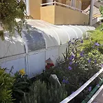 Appartamento Sea & Pool Hideaway *
