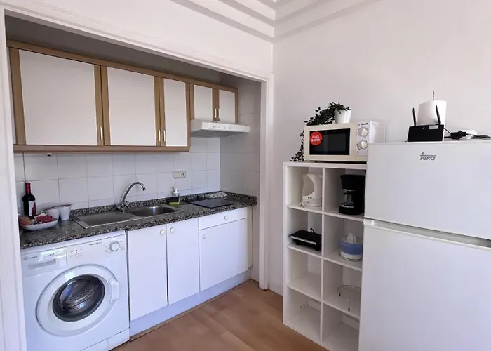 Sea & Pool Hideaway * Адехе