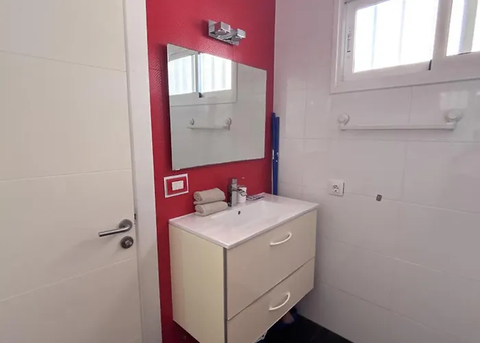 Sea & Pool Hideaway Апартаменти Адехе